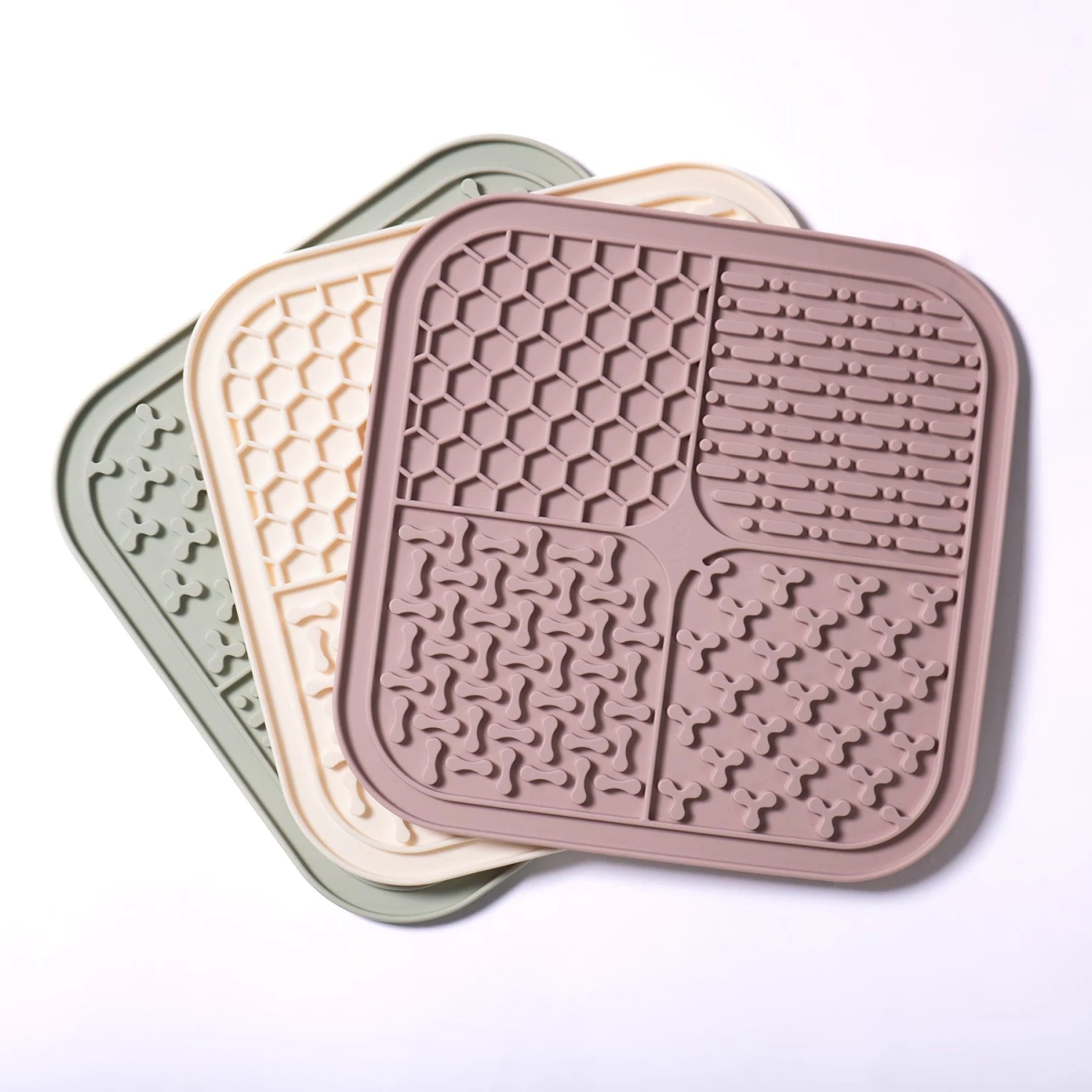 Smoosh Lick Mat For Dogs - Image 6