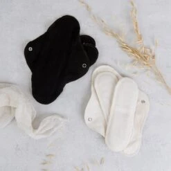 Reusable Day Pad - Reusable Period Pad, 100% Cotton, Handmade, 1 Pad W/ 2 Inserts