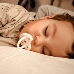 Hevea Orthodontic Natural Rubber Pacifier - 3-36 Months