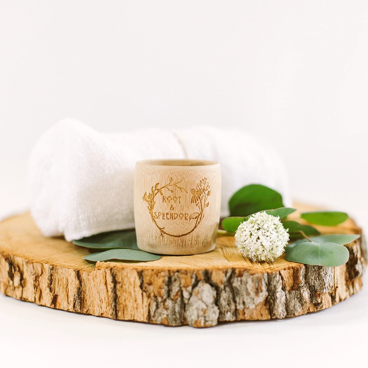 All-Natural Eco-Friendly Laundry Soap Concentrate With Bamboo Measuring Cup - Image 2