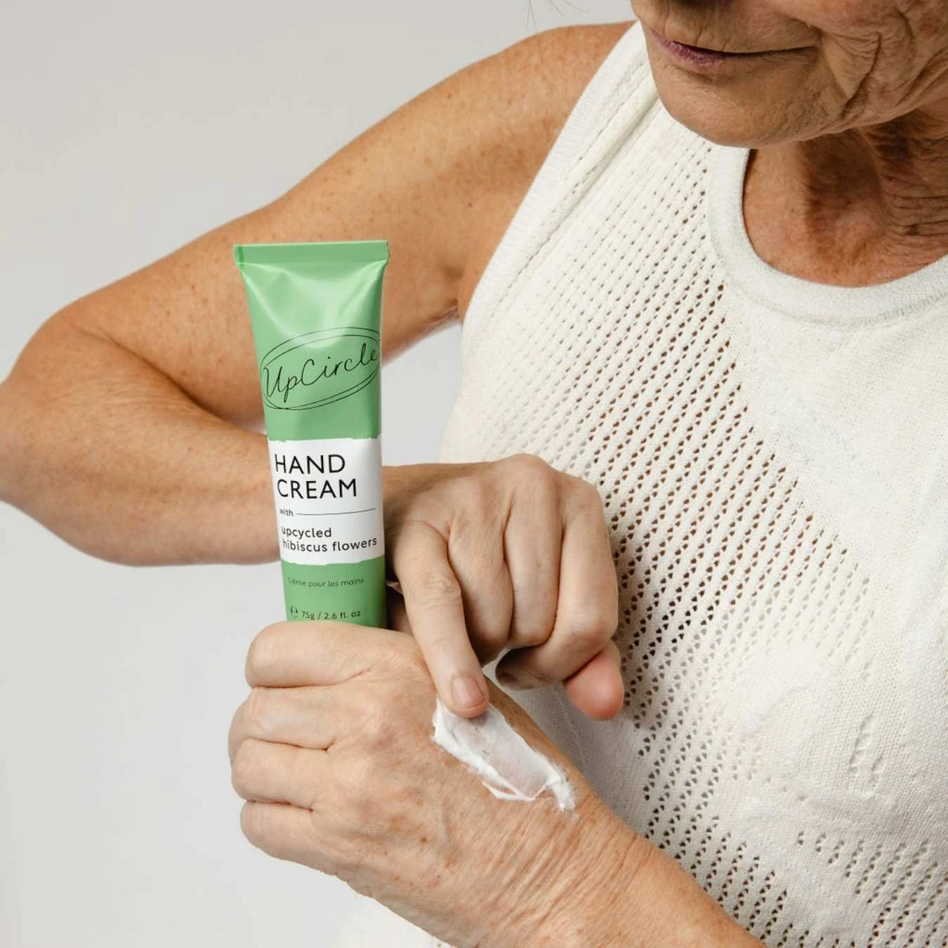 Hand Cream With Hibiscus Flowers - Image 9